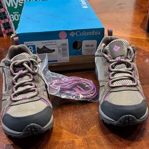Columbia Women's Gray and Pink Waterproof Shoes
